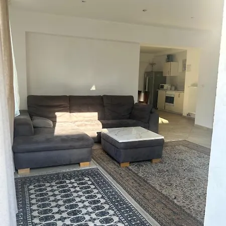 Urban Escape Haven * הנובר